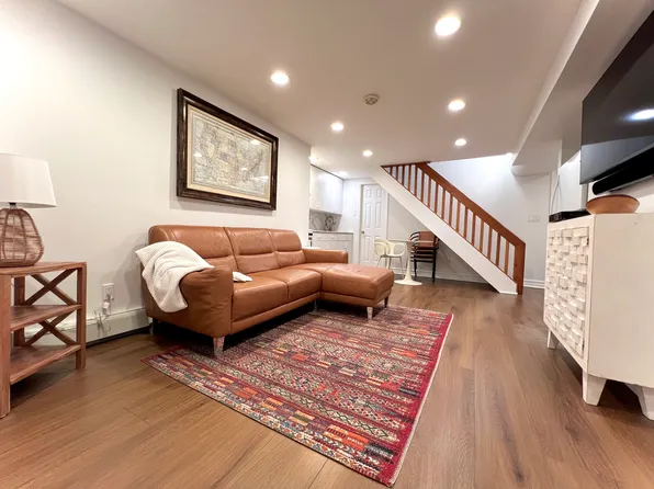 (undisclosed Address), Patchogue, NY 11772