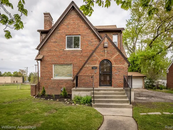 11651 Heyden St, Detroit, MI 48228