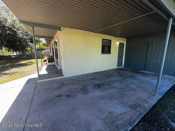 2nd image of 4340 Coquina Ave