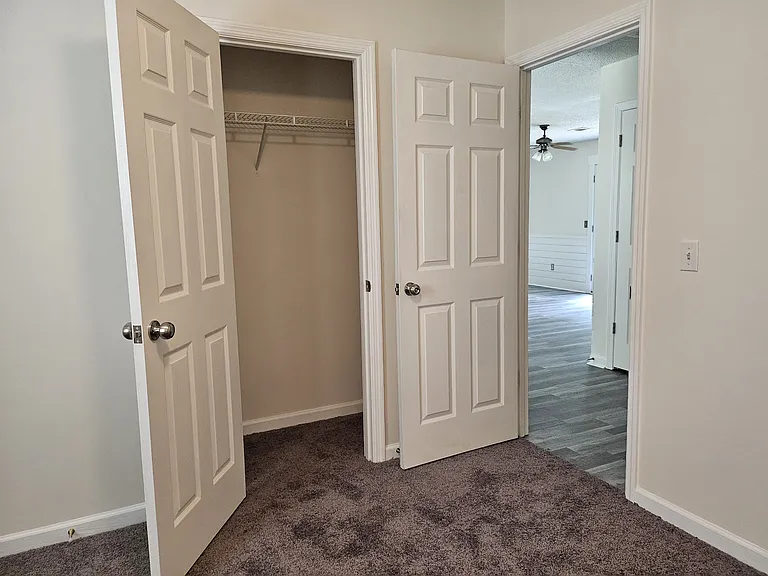 1151 Hunter Trl — Photo 11