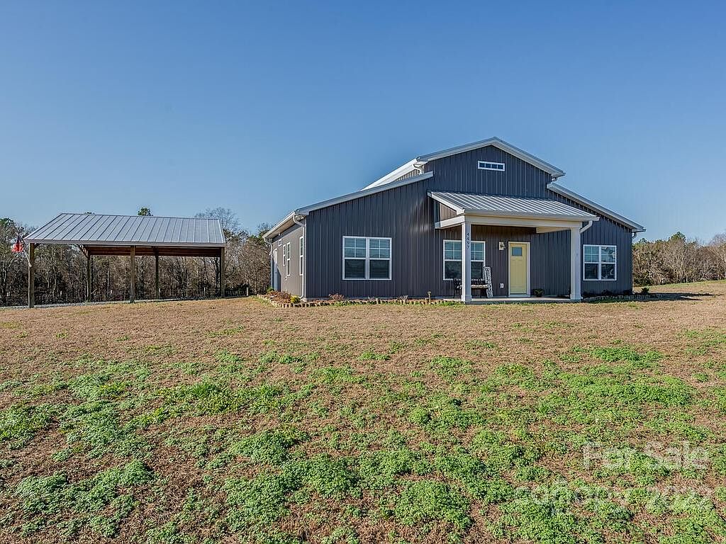4497 S State Highway 205, Oakboro, NC 28129 | Zillow