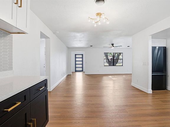 3rd image of 6111 18th St
