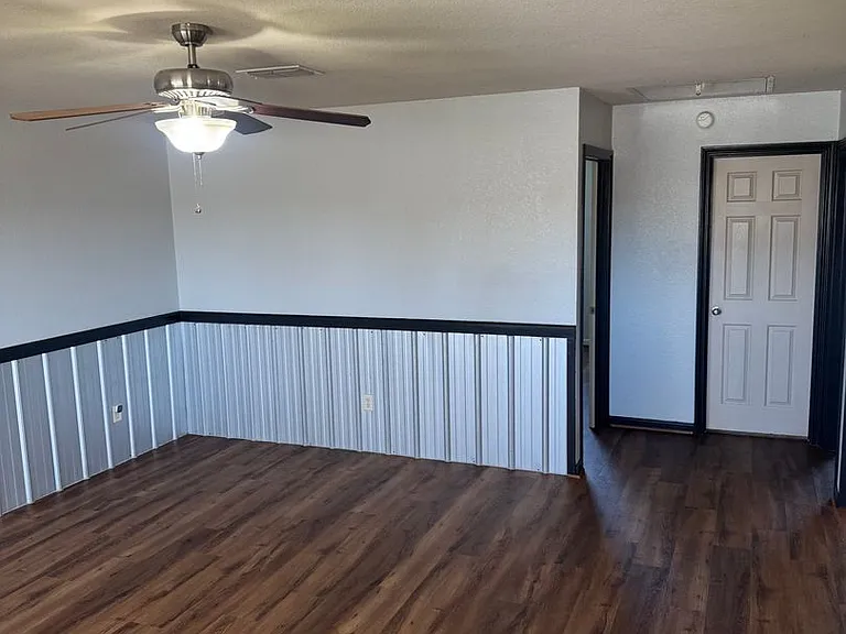 418 County Road 428 — Photo 11
