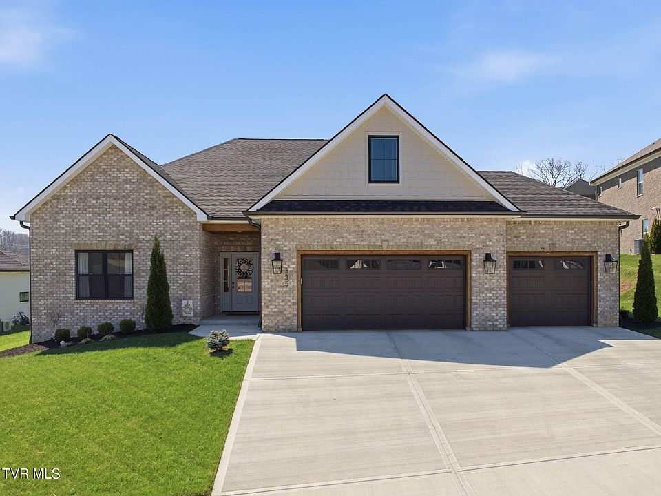 1st image of 335 Gransley Ct