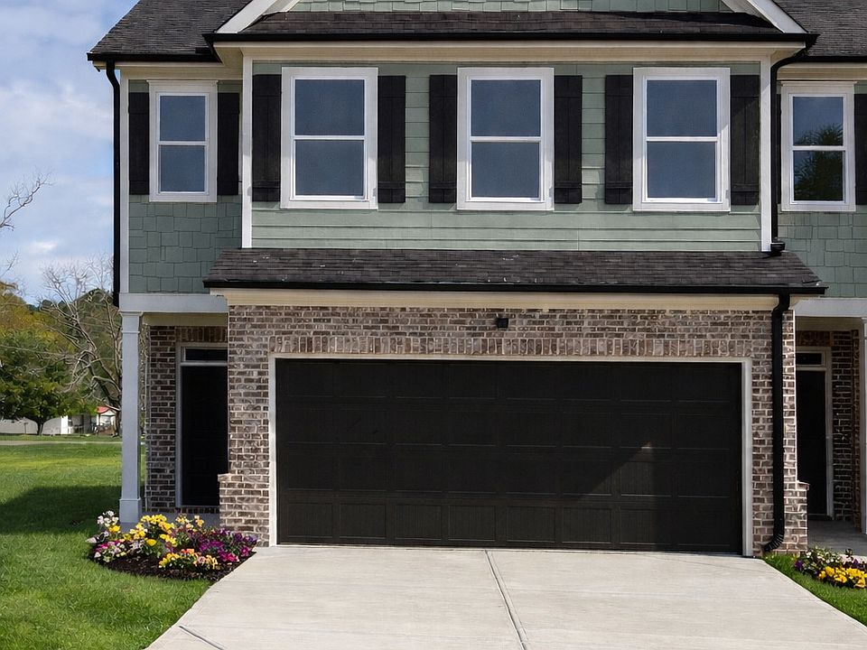 1st image of 15 Crest Dr #1