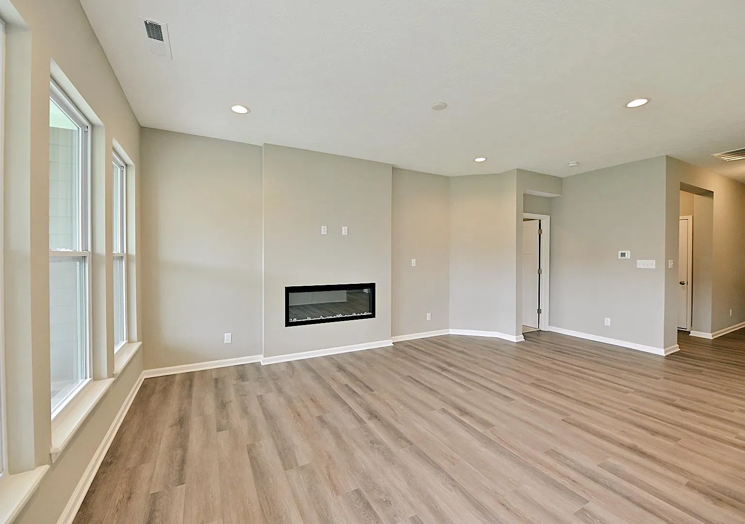 2 bed, 1495 sqft, $2,375 — Photo 4
