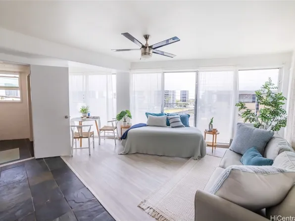 904 Lunalilo St APT 12, Honolulu, HI 96822