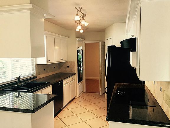 2nd image of 3802 Haven Pines Dr
