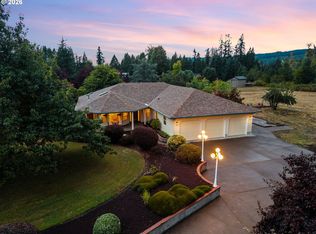39141 Easton Ln, Springfield, OR 97478