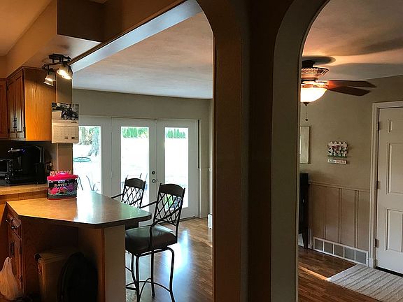 5th image of 1319 Mary Dr