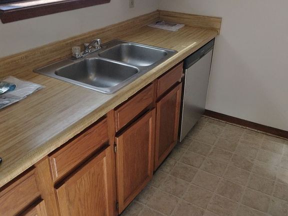 4th image of 1337 Delaware Pl Unit C