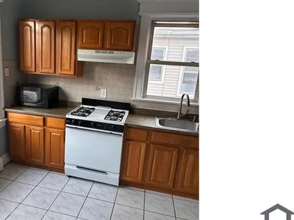 958 Grove St, Irvington, NJ