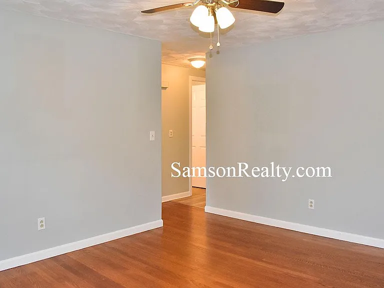 3 Lee St #5 — Photo 3