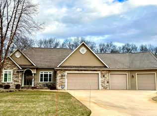 10892 Duval Cir, Kalamazoo, MI 49009