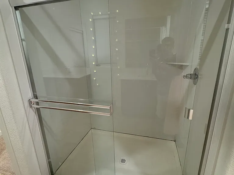 Master bed room shower