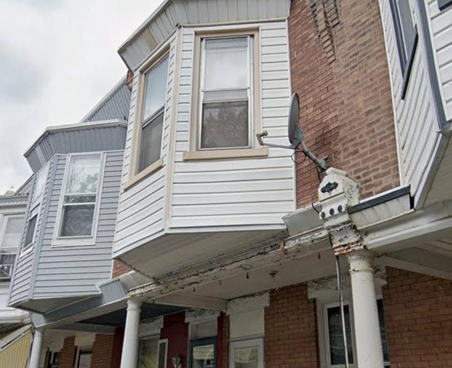 2nd image of 5717 Harmer St