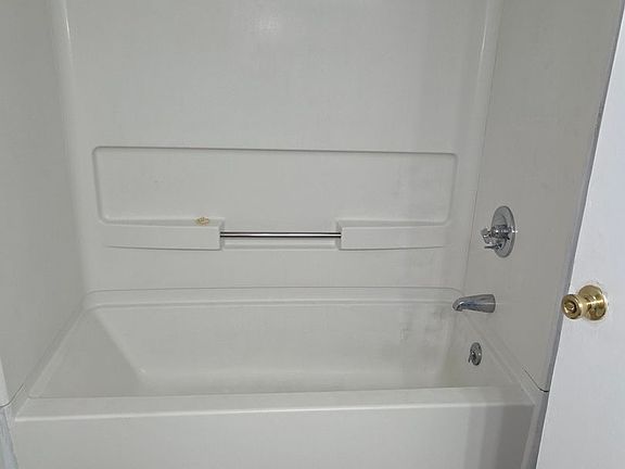 5th image of 4202 Coventry Rd