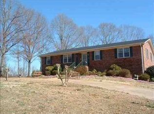 163 Glorisa Rd, Marietta, SC 29661