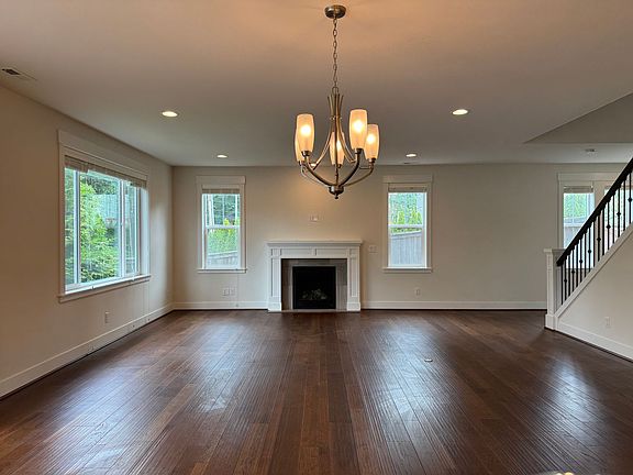 4th image of 12515 78th Ln NE