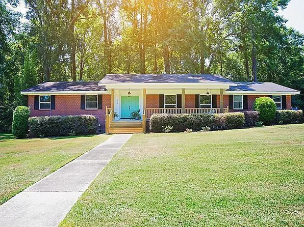106 Mandalay Dr, Hattiesburg, MS 39402