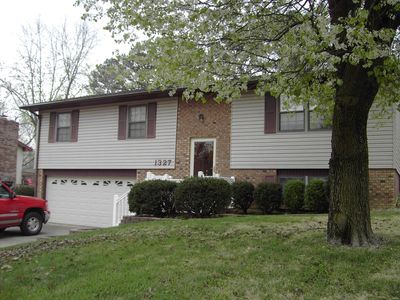 1327 Oak St, Jackson, MO, 63755