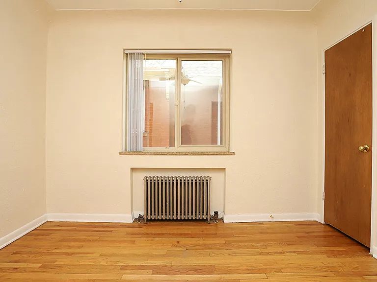 Belmore Apartments — Photo 71