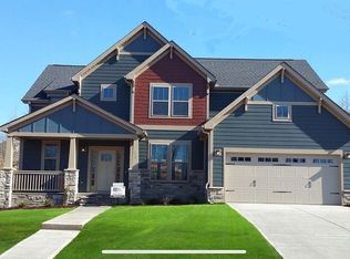 318 Serendipity Ln, Spartanburg, SC 29301