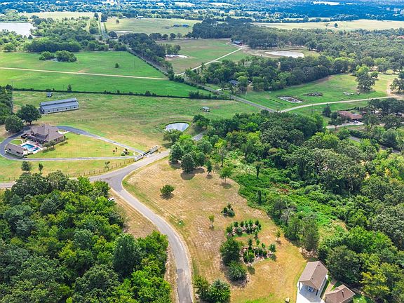 5th image of County Road High Point Cir #3648