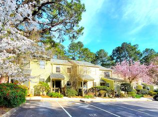 112 Beechwood Dr, Carrboro, NC 27510