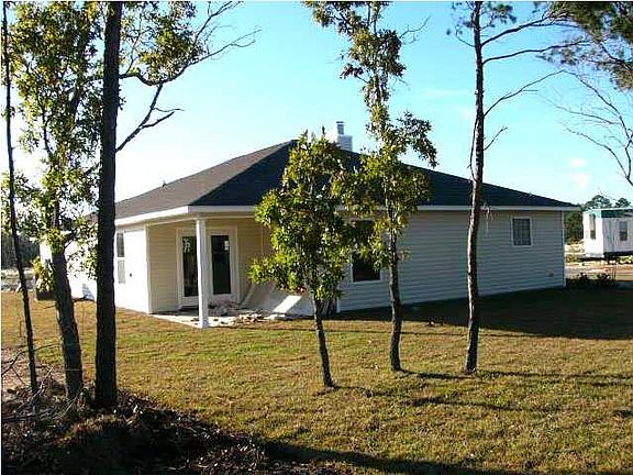Backyard covered patio