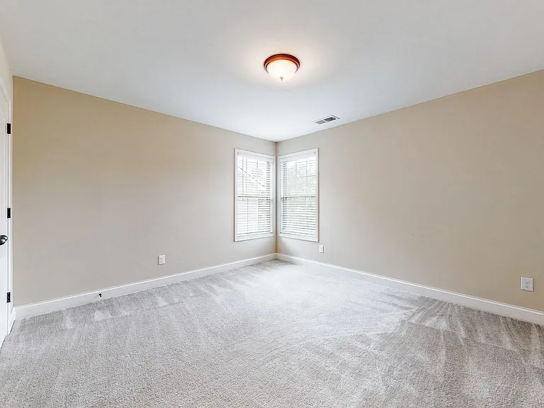 802 Urton Woods Way — Photo 25