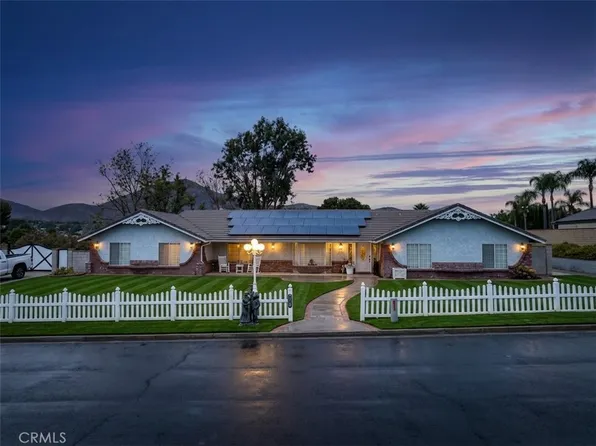 6633 Karen Ln, Riverside, CA 92509