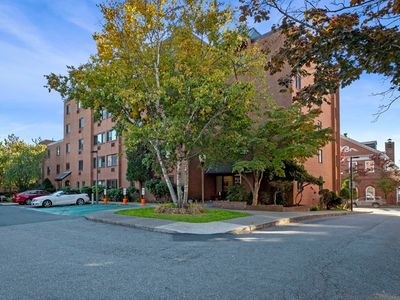 10 Norman St APT 402, Salem, MA, 01970