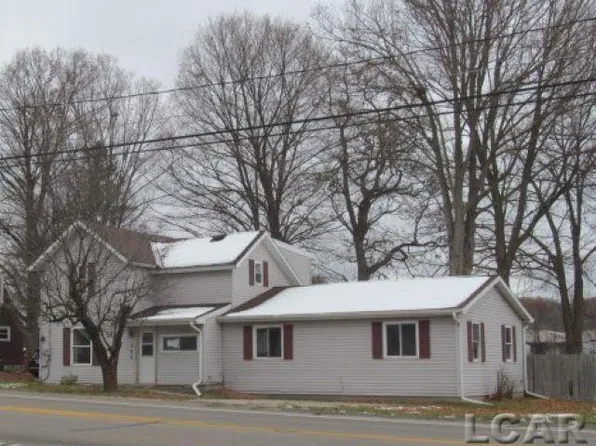 305 N Steer St, Addison, MI 49220