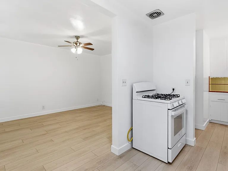 7249 Alabama Avenue — Photo 3