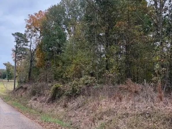 860 Gun Club Rd, Texarkana, TX 75501