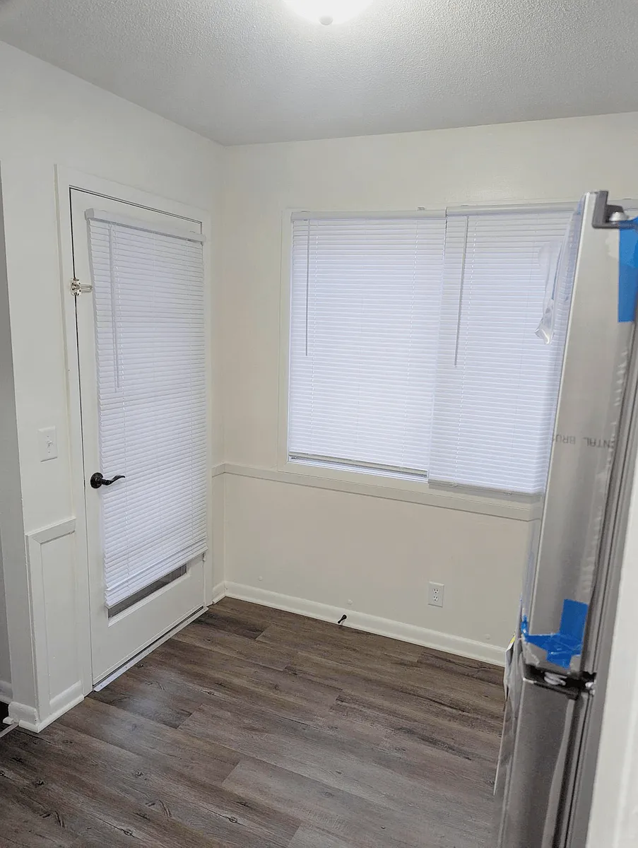 Dining area at Northbrook Apartments - Northbrook Apartments