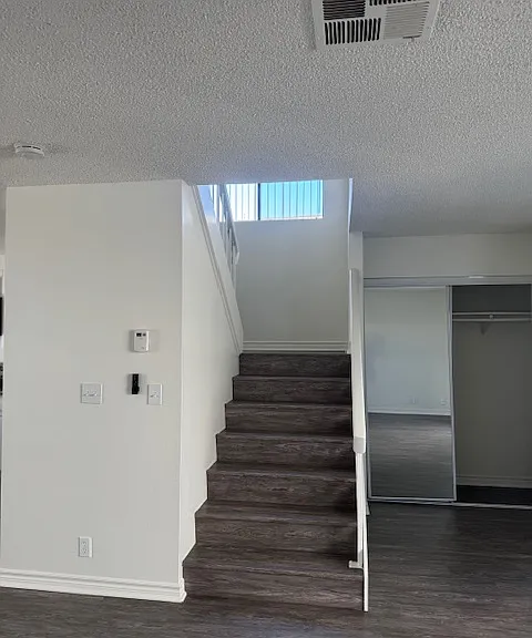 Westbay Apartments — Photo 73