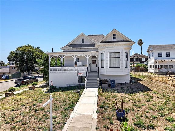 4th image of 205 S 2nd Street