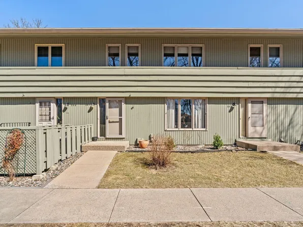 281 Windsor Ln, New Brighton, MN 55112
