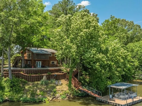 918 River Rd, Lowndesboro, AL 36752