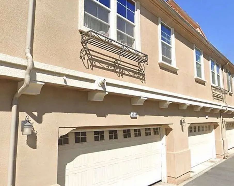 1st image of 5055 Manzano St