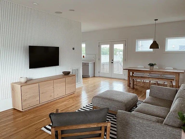 503 Eastboro Dr — Photo 7