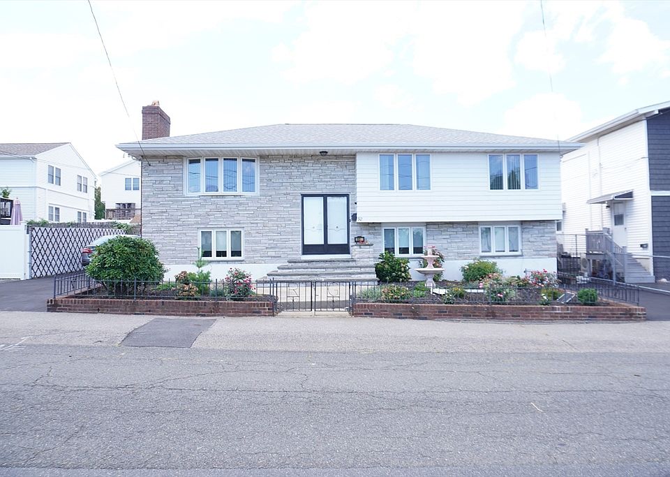 1st image of 92 Newman St