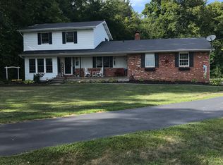 10915 W Genzman Rd, Oak Harbor, OH 43449