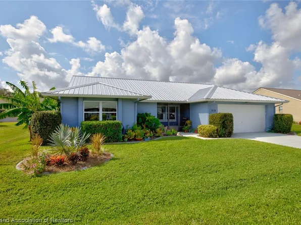 318 W Peabody Cir, Avon Park, FL 33825