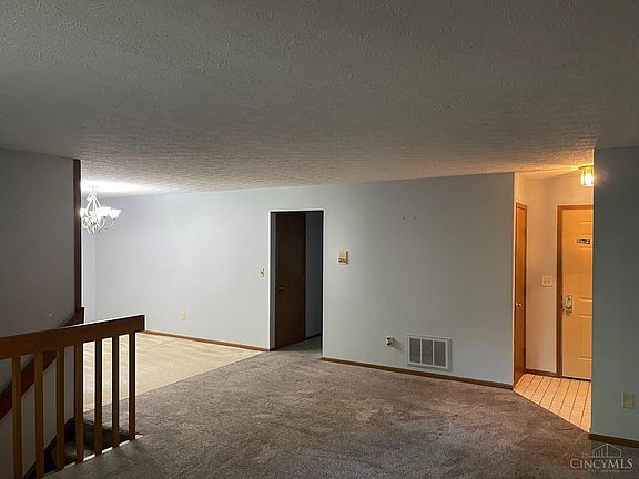 5th image of 4211 Victorian Green Dr Unit 2