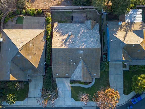 2nd image of 456 Dove Canyon Rd