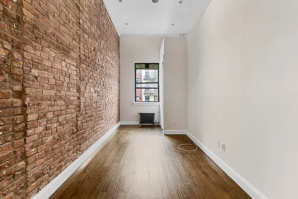 Rented by REAL New York | media 8