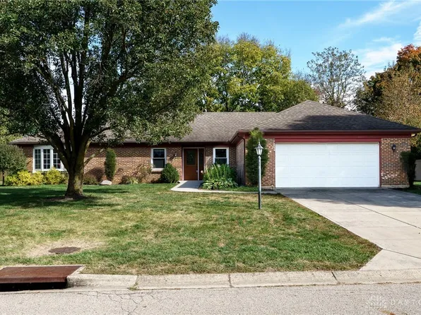 3805 Cassandra Dr, Tipp City, OH 45371